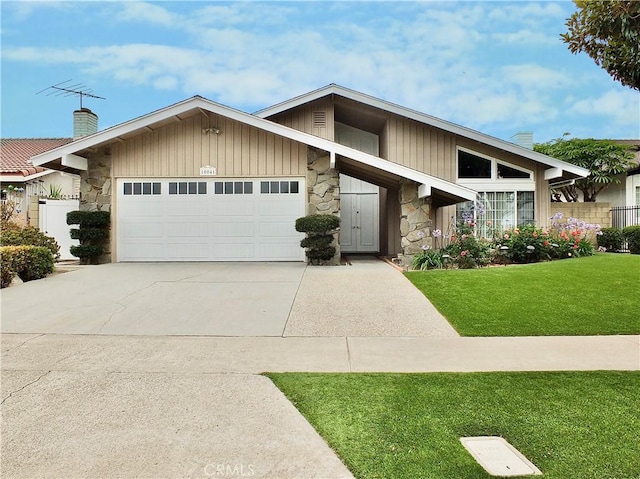 10041 Kaylor Ave, Los Alamitos, CA 90720 - photo 2