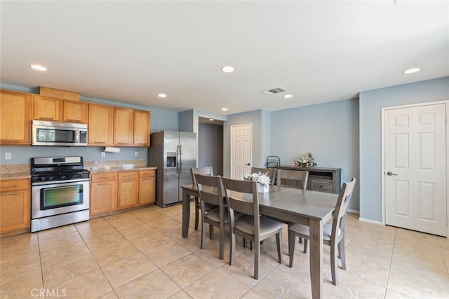 34085 Agaliya Ct, Lake Elsinore, CA 92532 - photo 17