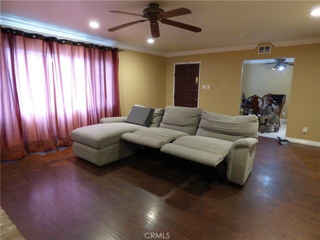 630 W Santa Cruz St, San Pedro, CA 90731 - living room featuring a ceiling fan, wood finished floors, crown molding, and recessed lighting
