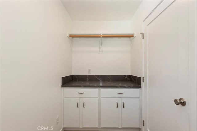26182 Sky Ridge Dr, Twin Peaks, CA 92391 - view of laundry area