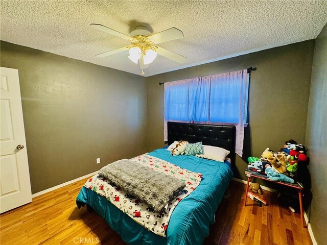 132 Sequoia Dr, Bakersfield, CA 93308