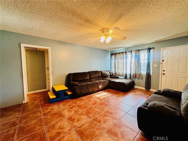 132 Sequoia Dr, Bakersfield, CA 93308
