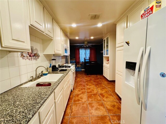 132 Sequoia Dr, Bakersfield, CA 93308