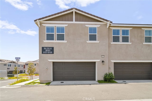 36351 Elizabeth Ln Unit 8105, Wildomar, CA 92595 - townhome / multi-family property with stucco siding and a garage