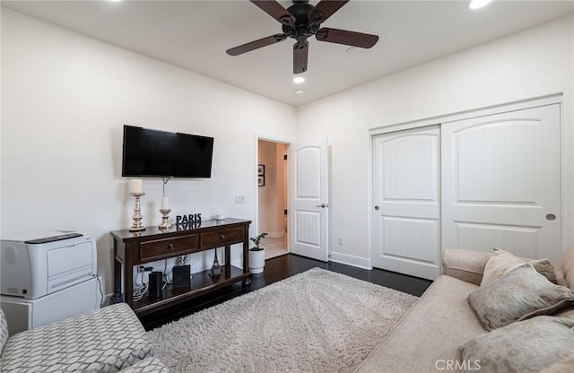 13211 Baxter Springs Dr, Rancho Cucamonga, CA 91739 - living area featuring recessed lighting, dark wood-style floors, and a ceiling fan