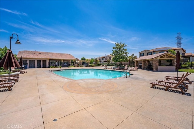 13211 Baxter Springs Dr, Rancho Cucamonga, CA 91739 - community pool featuring a patio area