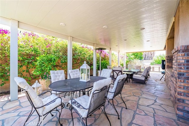 13211 Baxter Springs Dr, Rancho Cucamonga, CA 91739 - view of patio / terrace with outdoor dining space