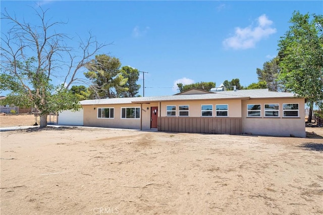 15962 Meseta Rd, Victorville, CA 92394 - photo 2
