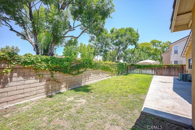 3087 Arbor Glen Ct, Corona, CA 92879 - fenced backyard featuring a patio area