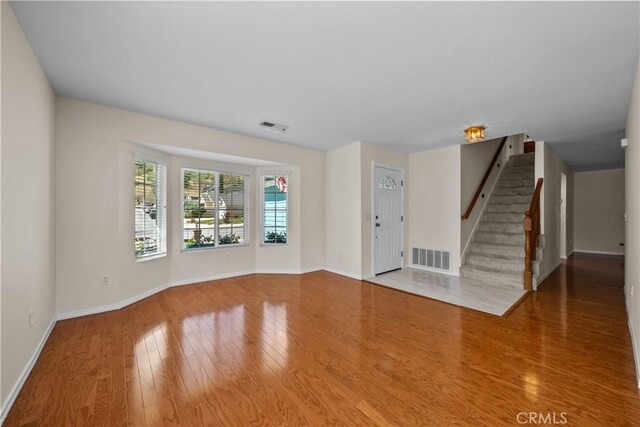 28501 Victoria Rd, Castaic, CA 91384 - photo 4