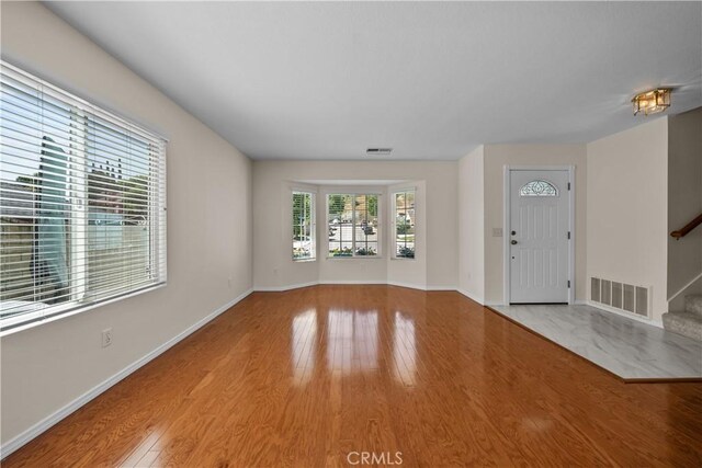28501 Victoria Rd, Castaic, CA 91384 - photo 5