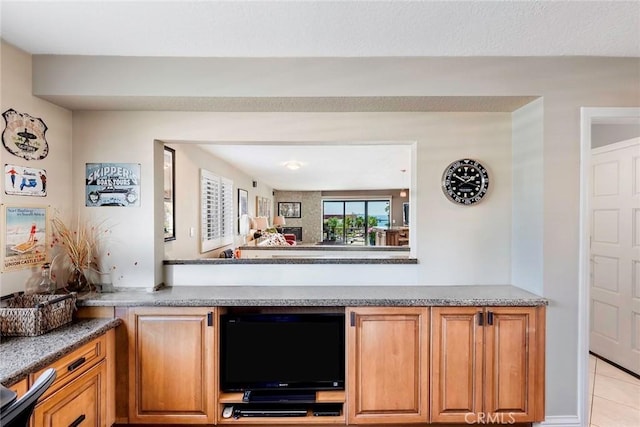 3811 E Livingston Dr Unit 1, Long Beach, CA 90803 - bar with light tile patterned floors