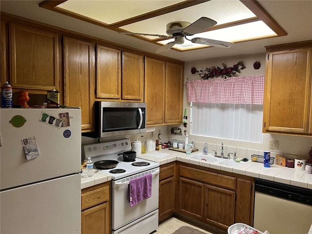 1058 Encanto Dr, San Jacinto, CA 92582 - photo 8