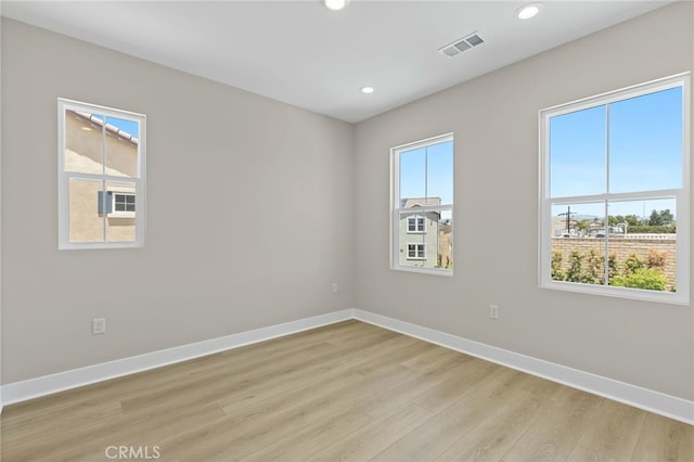573 Patten Ave, Placentia, CA 92870 - unfurnished room featuring light wood-type flooring, recessed lighting, and plenty of natural light