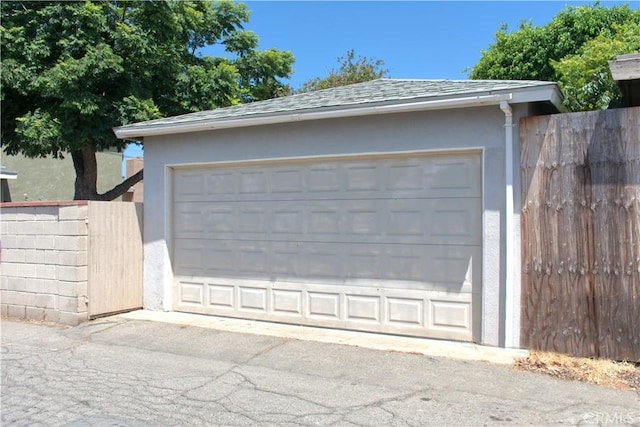 1522 E Broadway, Anaheim, CA 92805 - view of detached garage
