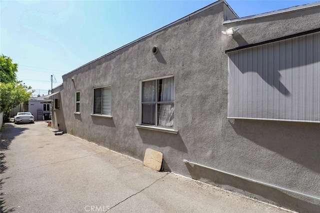 343 Concord St, Glendale, CA 91203 - view of side of home with stucco siding