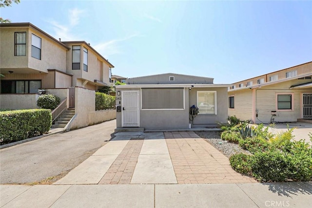 343 Concord St, Glendale, CA 91203 - view of front of house featuring stucco siding
