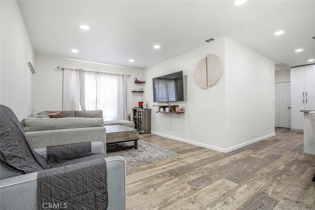 343 Concord St, Glendale, CA 91203 - photo 10