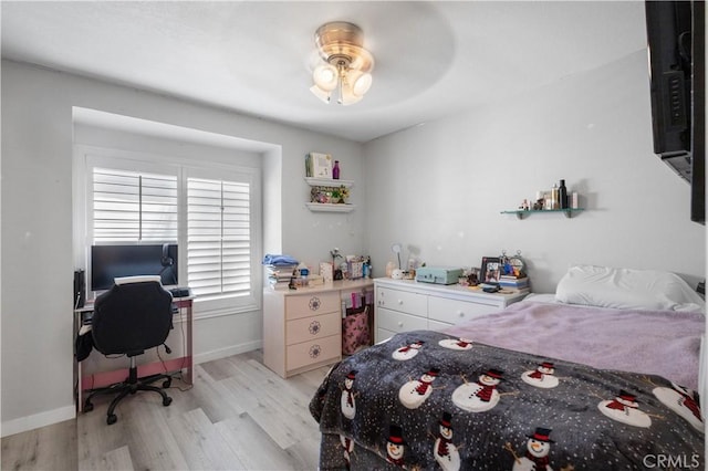31319 The Old Rd Unit A, Castaic, CA 91384 - bedroom featuring light wood-type flooring, an office area, and ceiling fan