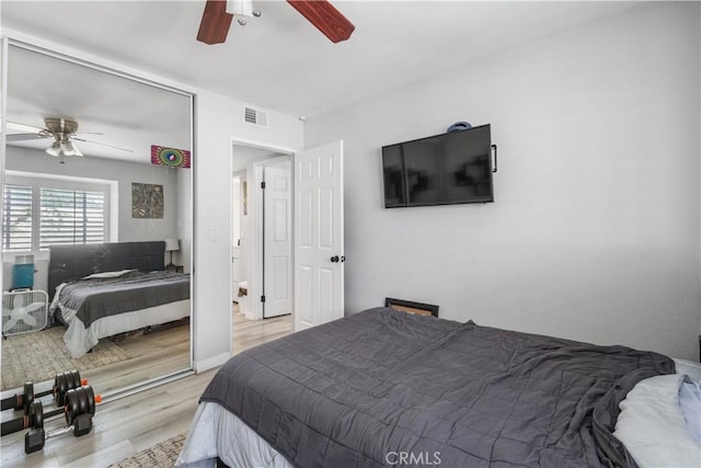 31319 The Old Rd Unit A, Castaic, CA 91384 - bedroom featuring light wood finished floors and a ceiling fan