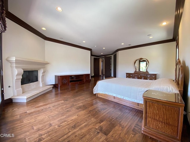 4526 Katherine Ave, Sherman Oaks, CA 91423 - bedroom with crown molding, wood finished floors, and recessed lighting