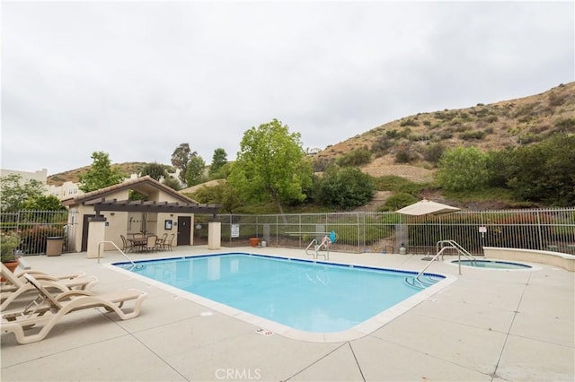 27951 Avalon Dr, Canyon Country, CA 91351 - photo 18