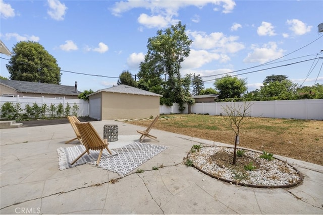 6820 Jellico Ave, Van Nuys, CA 91406 - view of patio / terrace with an outbuilding