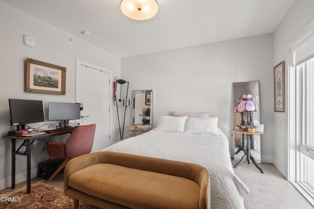 482 S Arroyo Pkwy Unit 405, Pasadena, CA 91105 - bedroom featuring light carpet and a desk