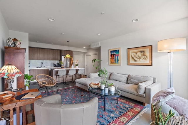 482 S Arroyo Pkwy Unit 405, Pasadena, CA 91105 - living area featuring recessed lighting