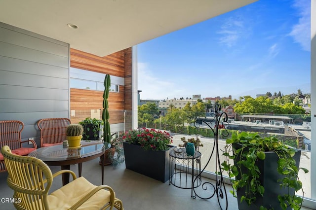 482 S Arroyo Pkwy Unit 405, Pasadena, CA 91105 - view of balcony
