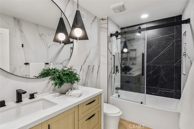 25302 Posada Ln, Mission Viejo, CA 92691 - full bath with vanity, combined bath / shower with glass door, and recessed lighting