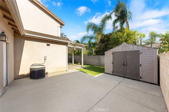 15216 Masline St, Baldwin Park, CA 91706 - fenced backyard featuring a patio area and a storage shed