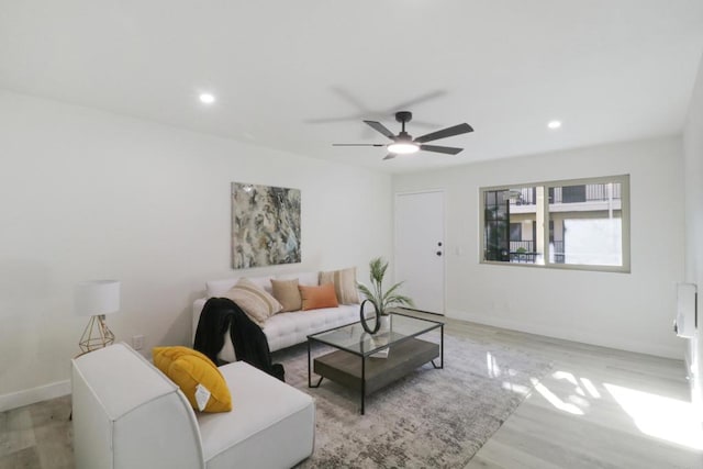 3535 Monroe Ave Unit 5, San Diego, CA 92116 - living room featuring light wood finished floors, a ceiling fan, and recessed lighting