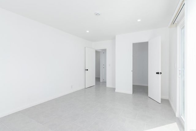 4540 Maple Ave Unit 153, La Mesa, CA 91941 - unfurnished bedroom featuring recessed lighting