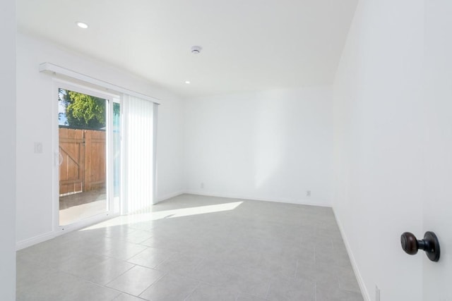 4540 Maple Ave Unit 153, La Mesa, CA 91941 - tiled spare room with a smoke detector and recessed lighting