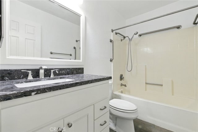 24571 Camden Ct, Laguna Niguel, CA 92677 - bathroom featuring vanity, bathing tub / shower combination, and wood finished floors