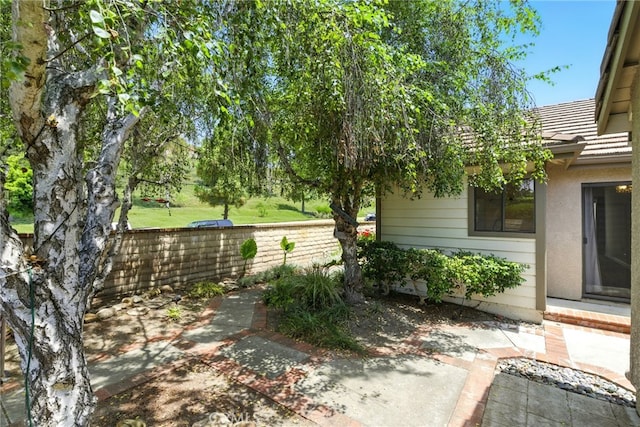 24571 Camden Ct, Laguna Niguel, CA 92677 - view of yard with a patio