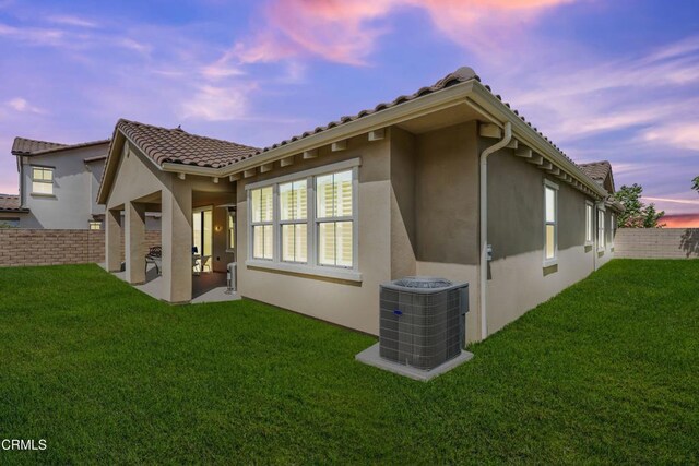566 Purple Sage Ln, Simi Valley, CA 93065 - photo 34