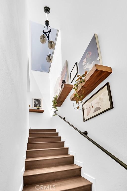 645 Springbrook, Irvine, CA 92614 - view of stairway
