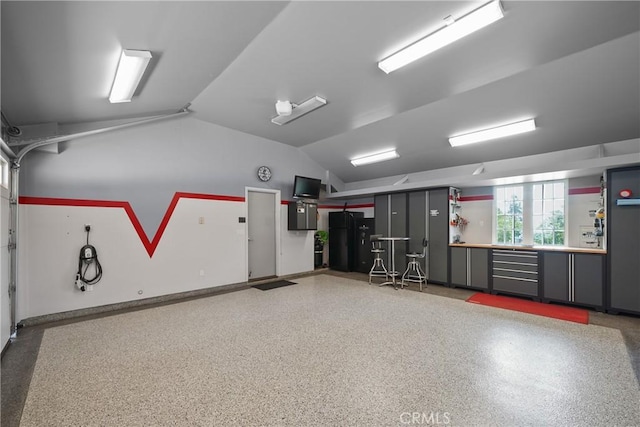 2082 Kaia Ln, Sierra Madre, CA 91024 - view of garage