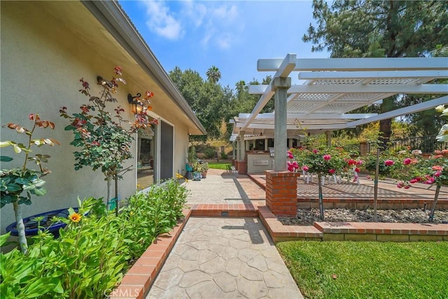2082 Kaia Ln, Sierra Madre, CA 91024 - view of patio with a pergola