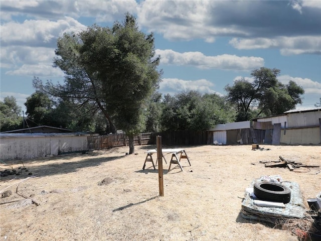 3450 10th St, Clearlake, CA 95422 - view of yard