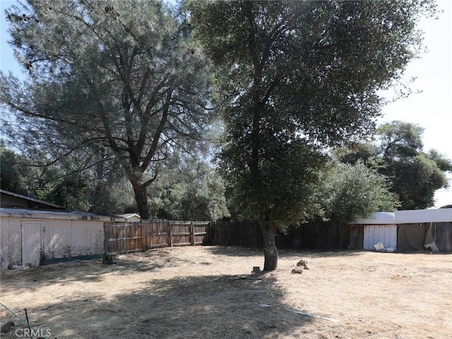 3450 10th St, Clearlake, CA 95422 - view of yard