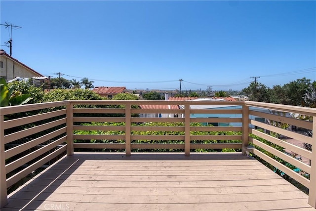 1878 Molino Ave N, Signal Hill, CA 90755 - view of wooden deck
