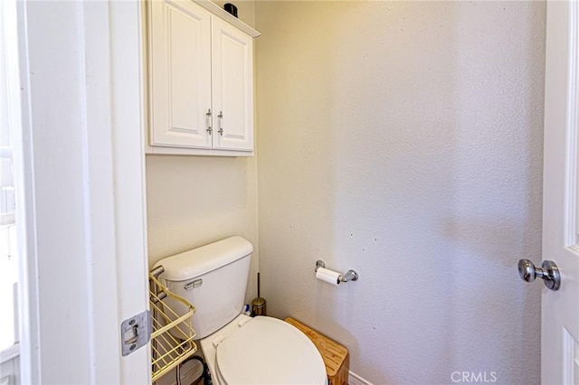 25748 Perlman Pl Unit B, Stevenson Ranch, CA 91381 - bathroom featuring toilet