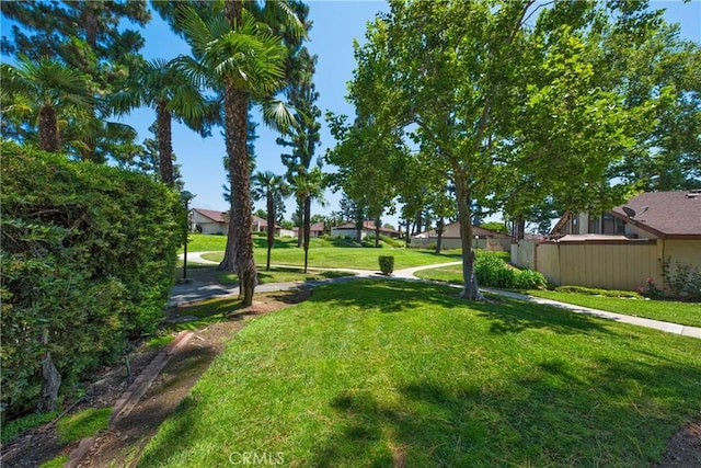 315 Spencer Ave, Upland, CA 91786 - surrounding community with a residential view