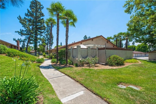 315 Spencer Ave, Upland, CA 91786 - view of yard
