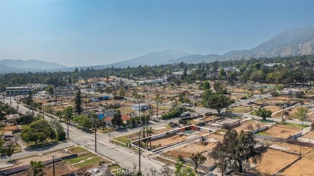 1085 E Mendocino St, Altadena, CA 91001