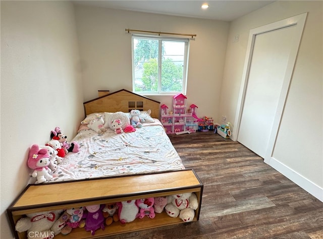 2404 W Oak Ave, Fullerton, CA 92833 - bedroom featuring dark wood finished floors and recessed lighting