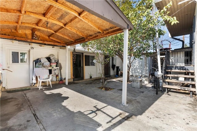 2005 Magnolia Ave, Los Angeles, CA 90007 - view of patio